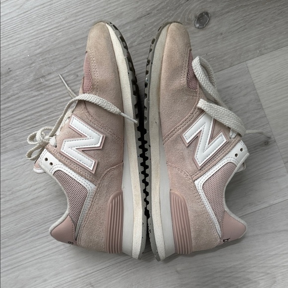 New Balance Blush Link Lace Up Sneakers Size 6 - Picture 6 of 11